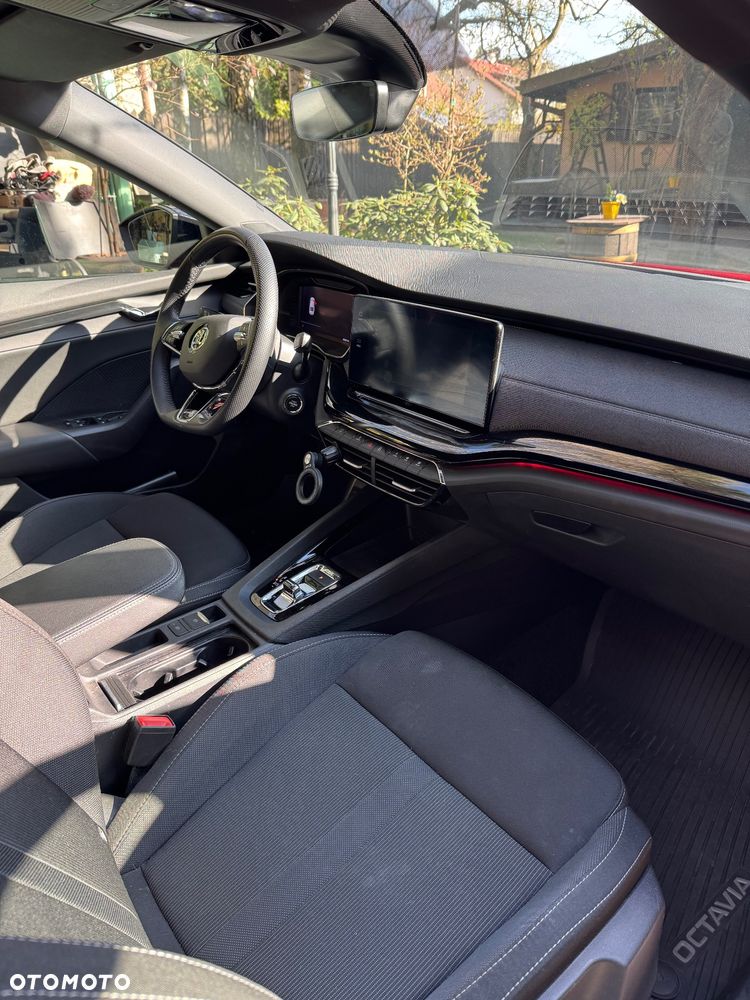 Skoda Octavia 2.0 TSI 4x4 Sportline DSG - 11