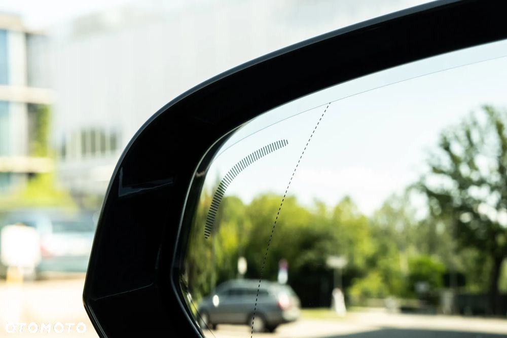 Volvo V90 T8 AWD Plug-In Hybrid Inscription - 33