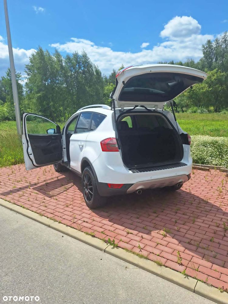 Ford Kuga 2.0 TDCi Titanium FWD - 6