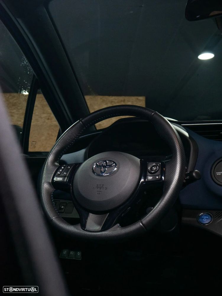 Toyota Yaris 1.5 HSD Square Collec.Blue - 30