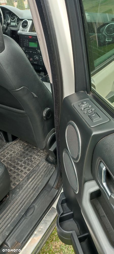 Land Rover Discovery 2.7D V6 HSE - 16