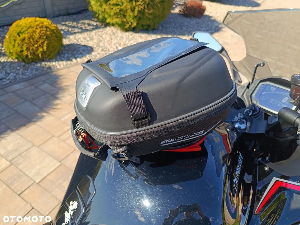 Kawasaki Ninja 1000 SX - 30
