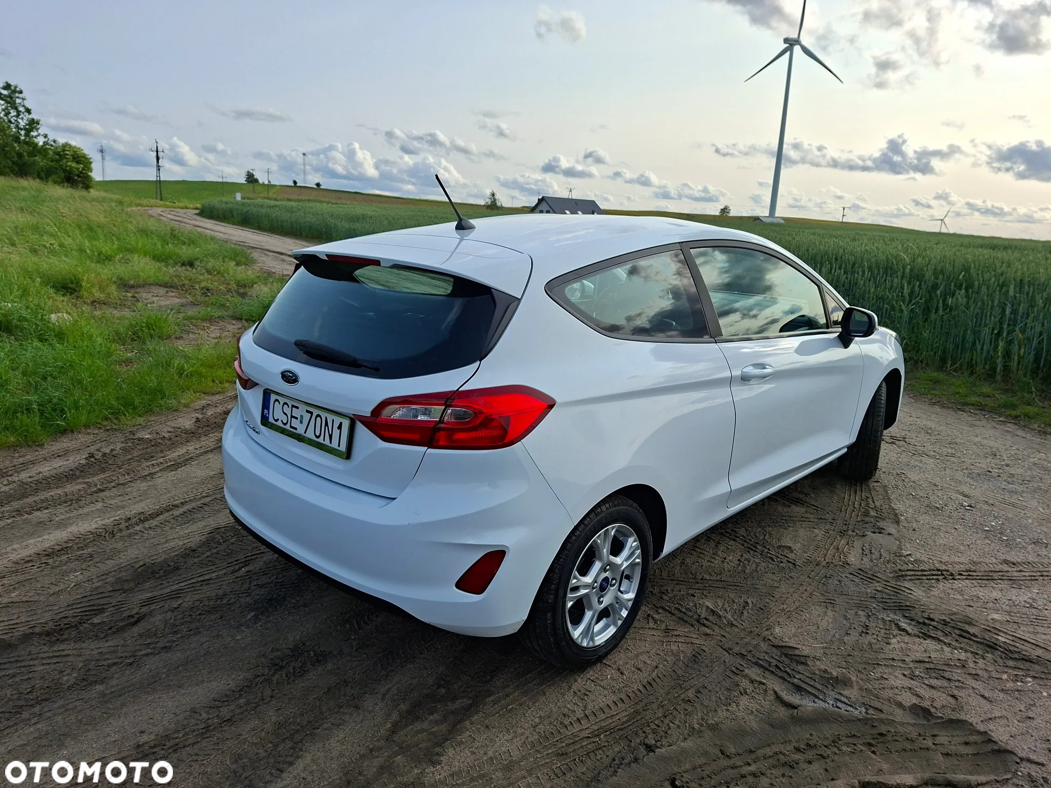 Ford Fiesta 1.1 Trend - 6