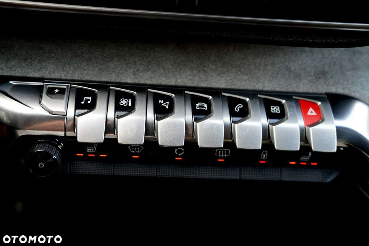 Peugeot 3008 - 29