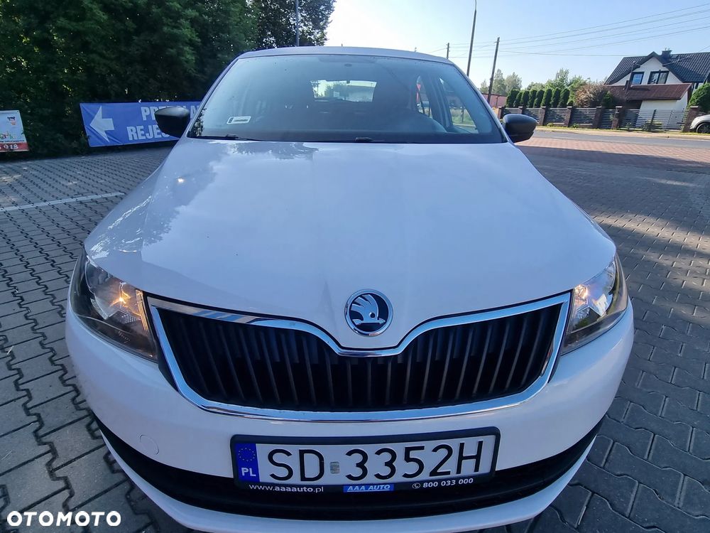 Skoda RAPID 1.2 TSI Ambition - 17