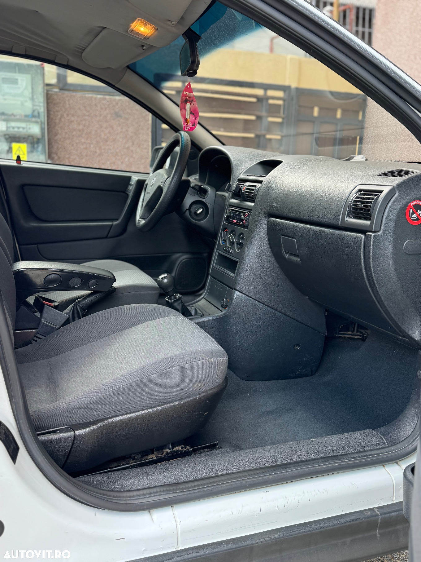 Opel Astra Classic 1.6i - 7