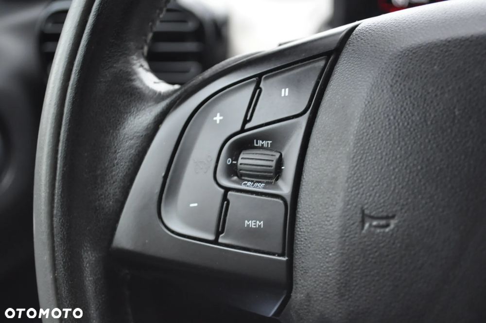 Citroën C4 Cactus - 8