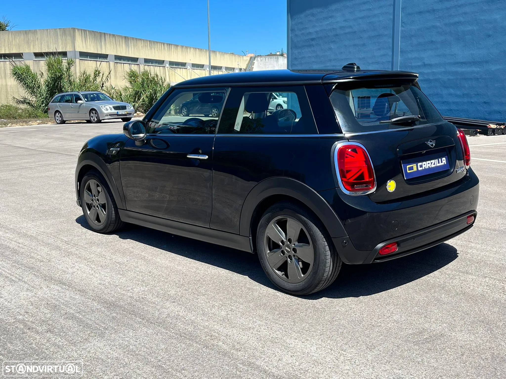 MINI 3 Portas Cooper SE Essential - 4