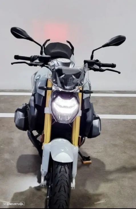 BMW R 1250 R - 11