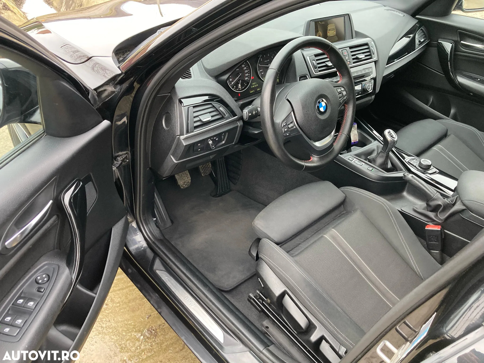 BMW Seria 1 116i Sport Line Shadow - 2