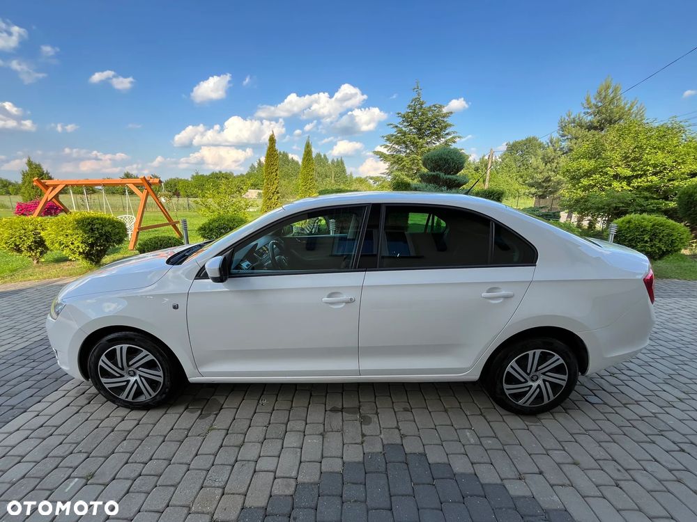 Skoda RAPID 1.2 Ambition - 8