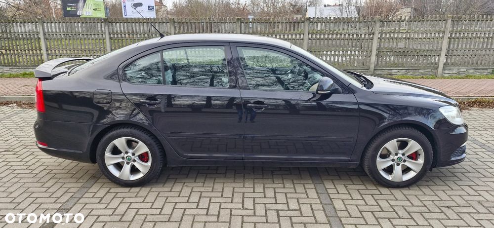Skoda Octavia 2.0 TDI DPF DSG RS - 6