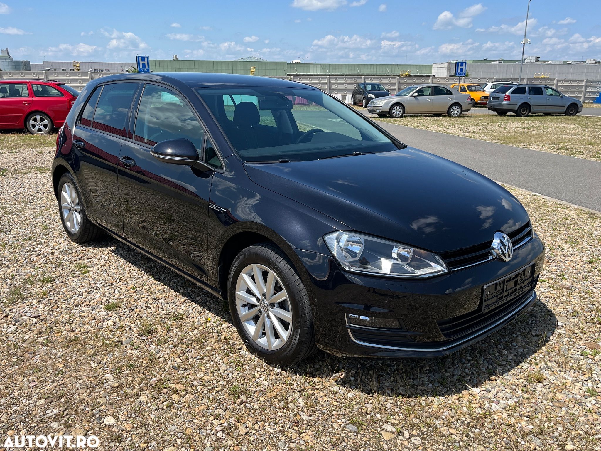 Volkswagen Golf 1.4 TSI ACT BlueMotion Technology Lounge - 1