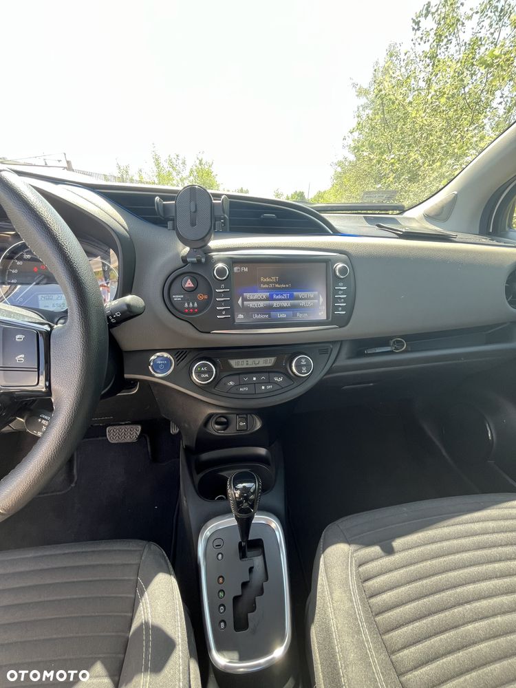 Toyota Yaris - 14