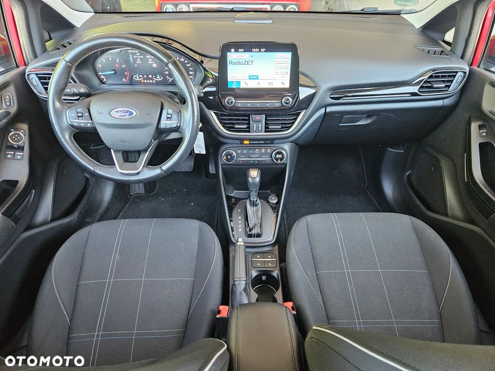 Ford Fiesta - 23