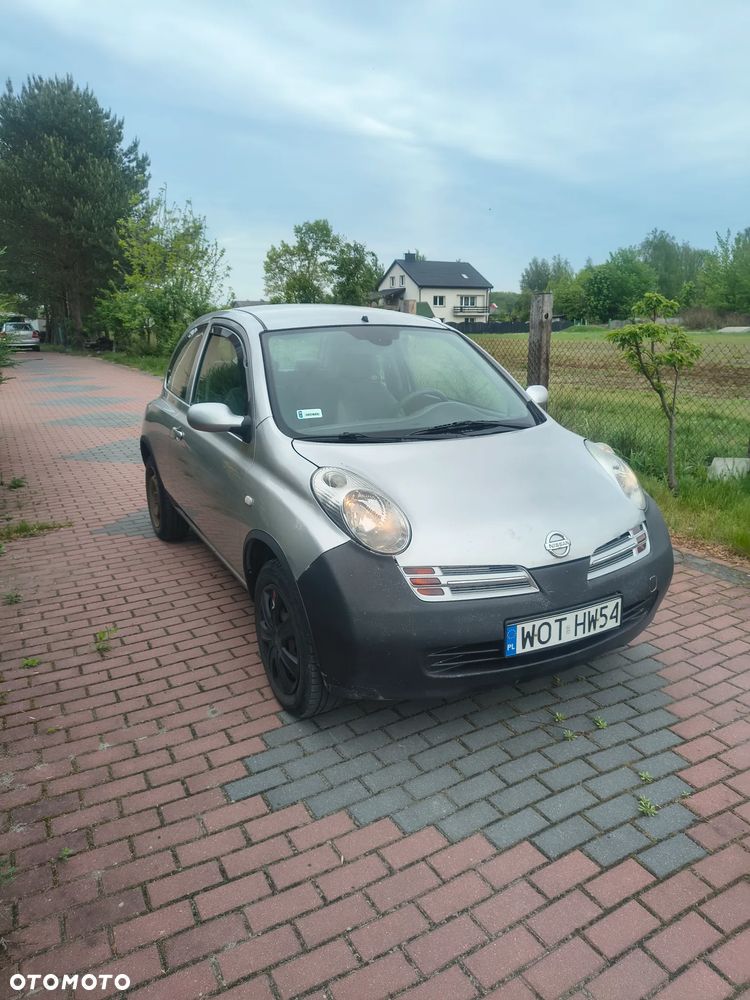 Nissan Micra - 2