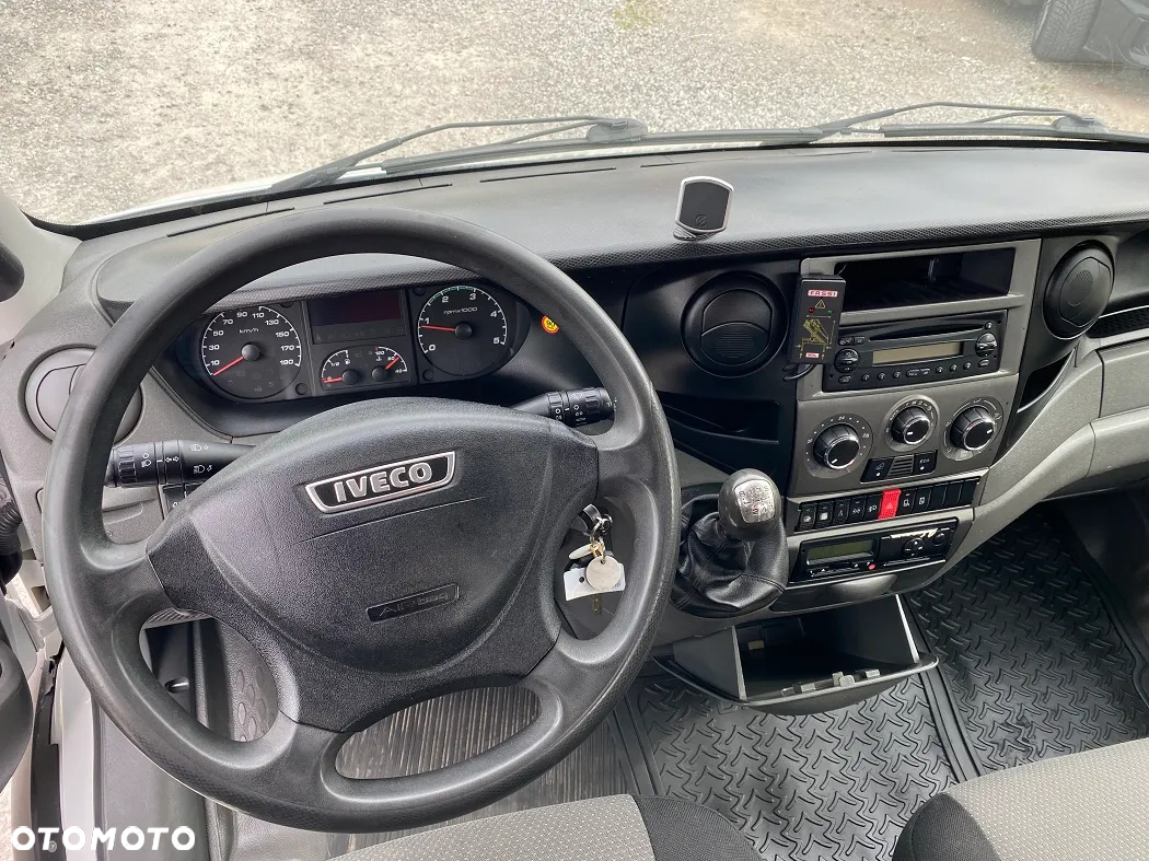 Iveco Daily 70C17 / HDS / Skrzynia / - 26