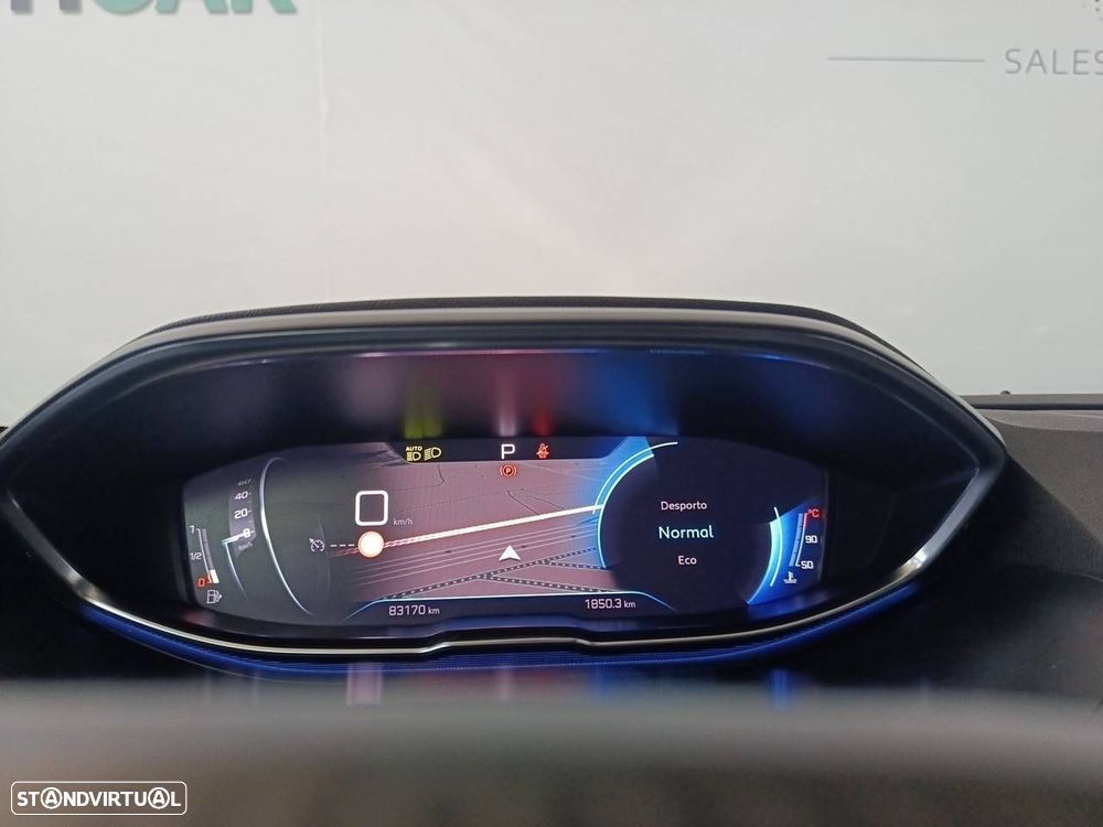 Peugeot 5008 1.5 BlueHDi Allure Pack EAT8 - 20