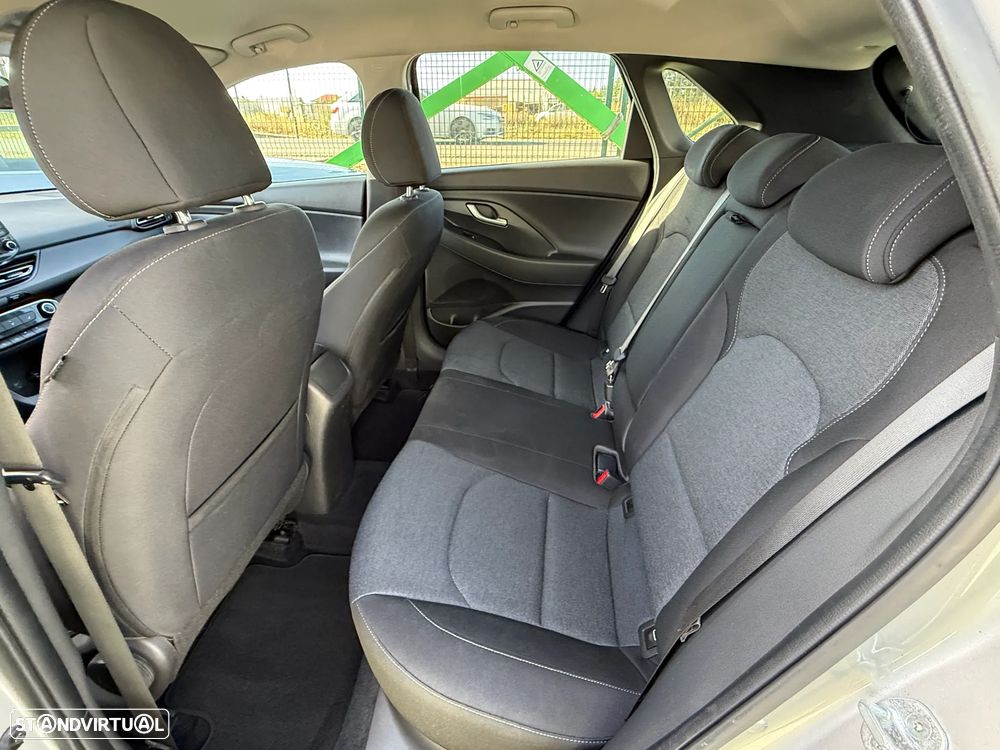 Hyundai i30 1.0 T-GDI EDITION 30 - 17