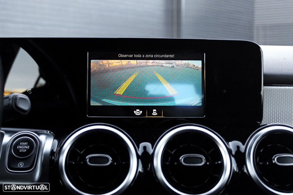 Mercedes-Benz GLB 200 d Progressive - 38