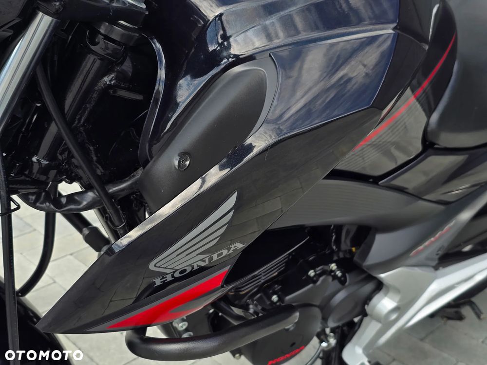 Honda CBF - 32