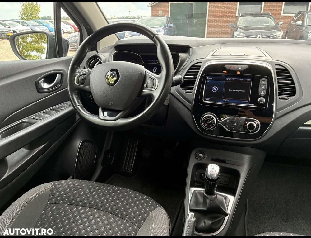 Renault Captur 2018 photo 4