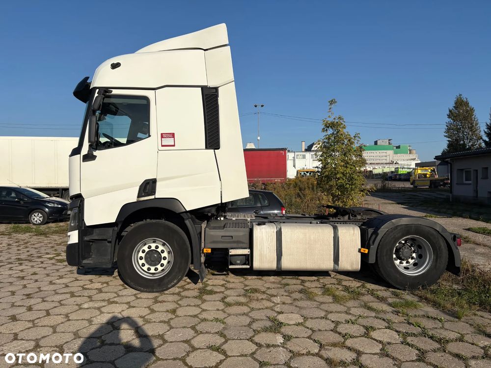 Renault T - 4