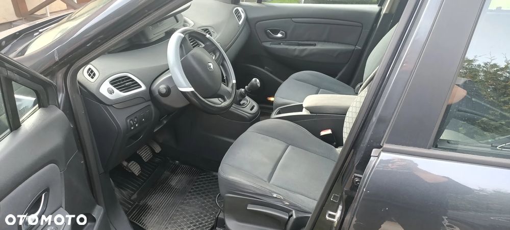 Renault Scenic 1.6 16V Authentique - 7
