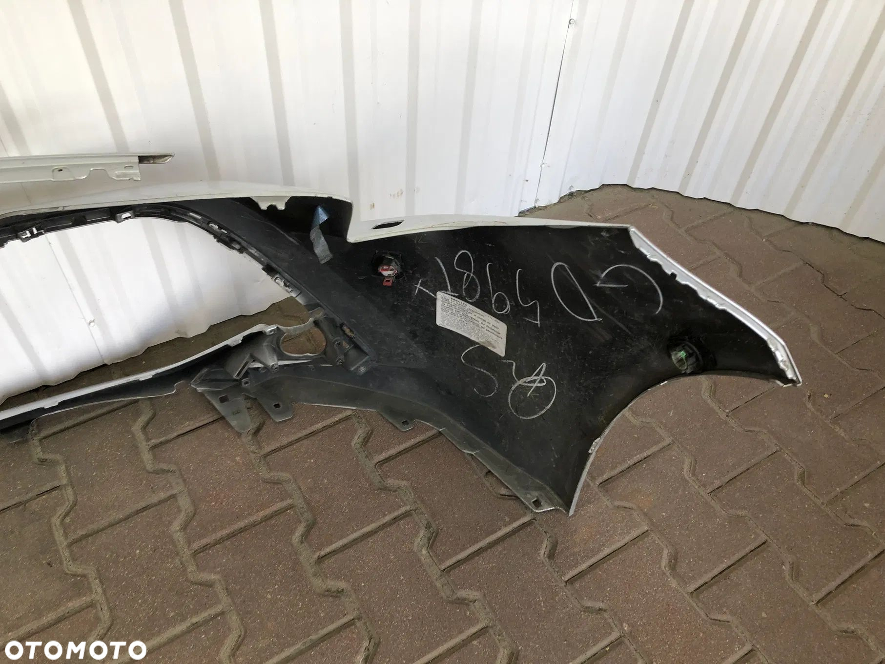 TOYOTA COROLLA E21 19- HB KOmbi zderzak przód przedni 6xPDC - 11