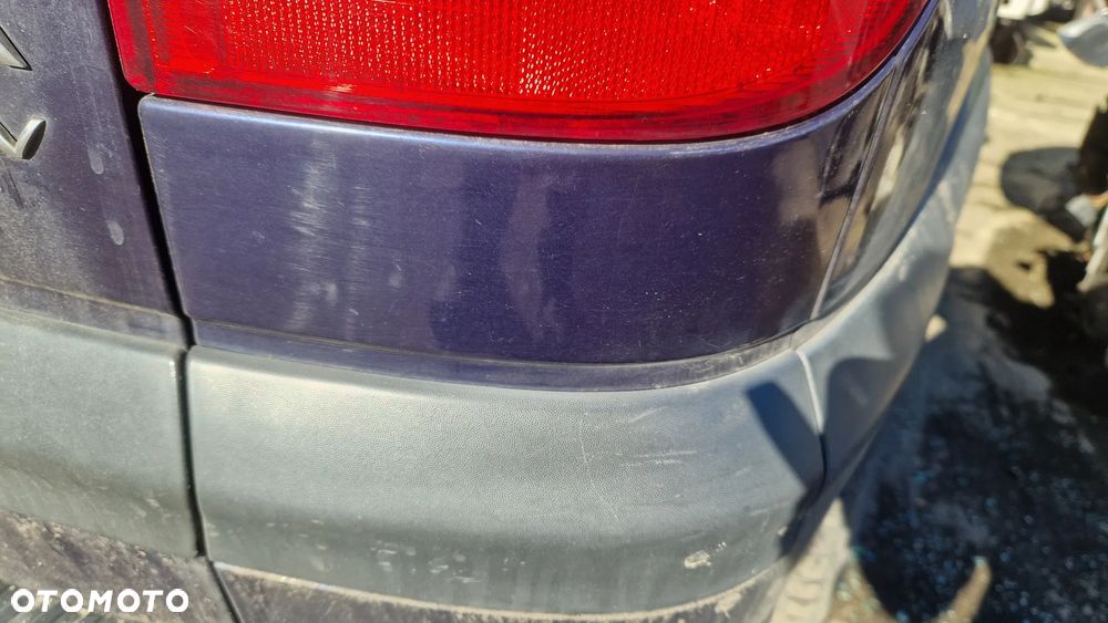 OPEL ZAFIRA A LISTWA POD LAMPĘ TYŁ PRAWA Z282 - 1