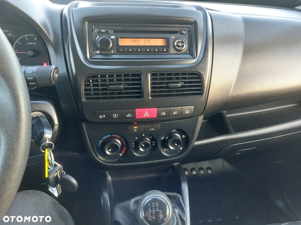 Opel Combo Tour L1H1 - 17