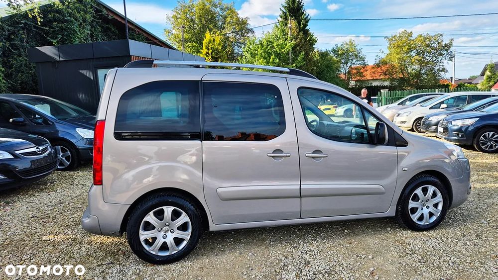 Peugeot Partner Tepee 110 Family - 11