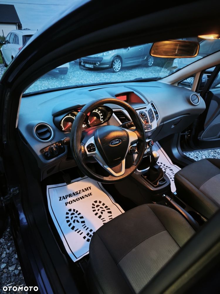 Ford Fiesta - 6