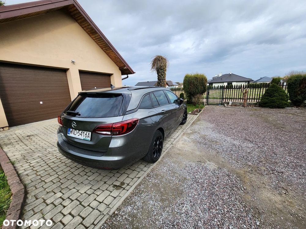 Opel Astra 1.2 T Ultimate S&S - 2