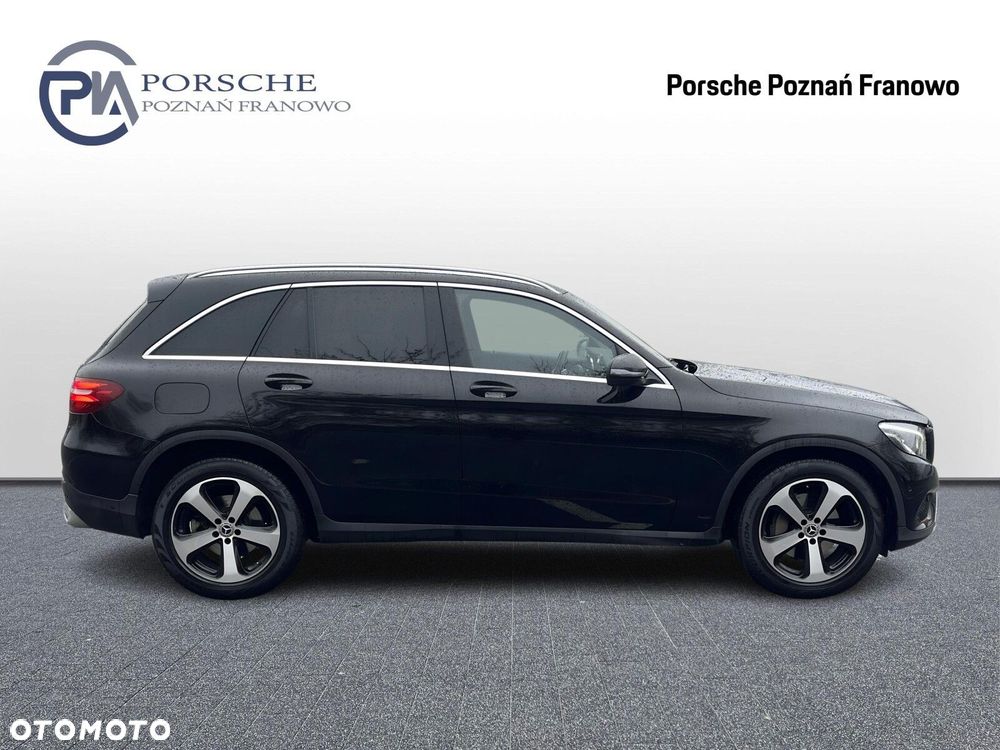 Mercedes-Benz GLC - 6