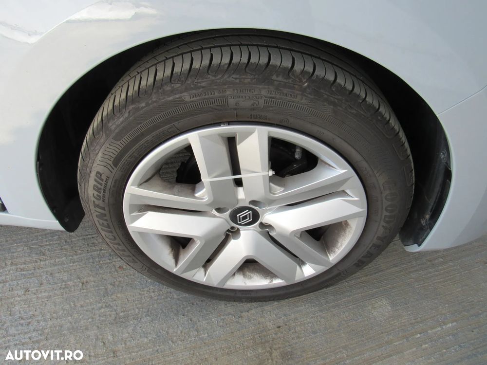 Renault Clio - 7