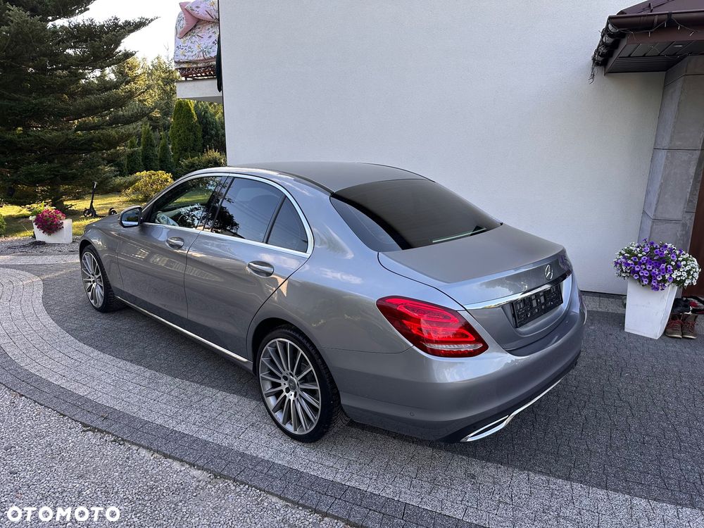 Mercedes-Benz Klasa C 180 T Kompressor Automatik BlueEFFICIENCY Avantgarde - 25