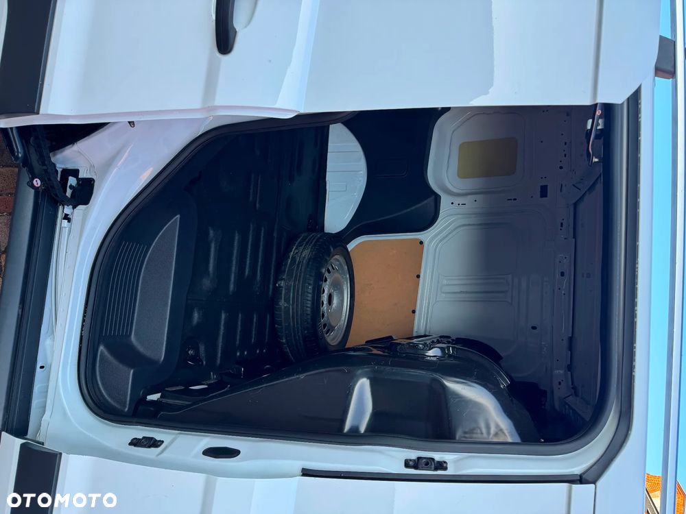 Ford TRANSIT CONNECT - 12