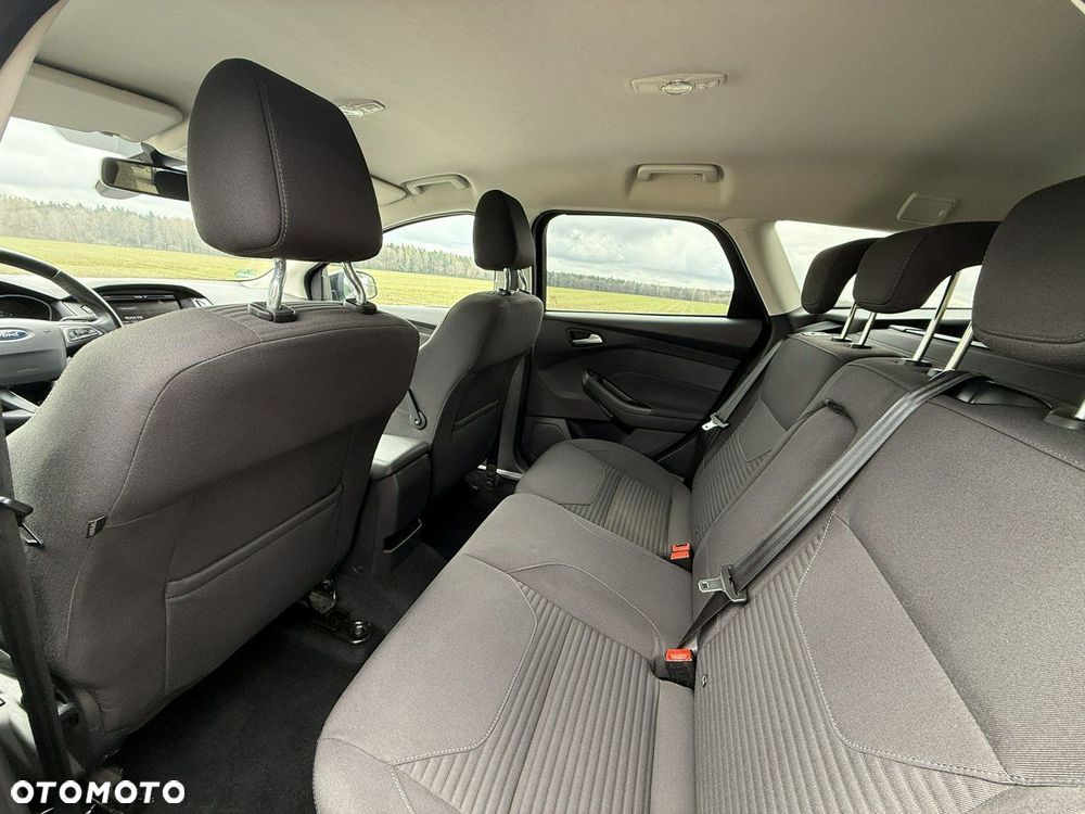 Ford Focus 2.0 TDCi Titanium ASS - 27