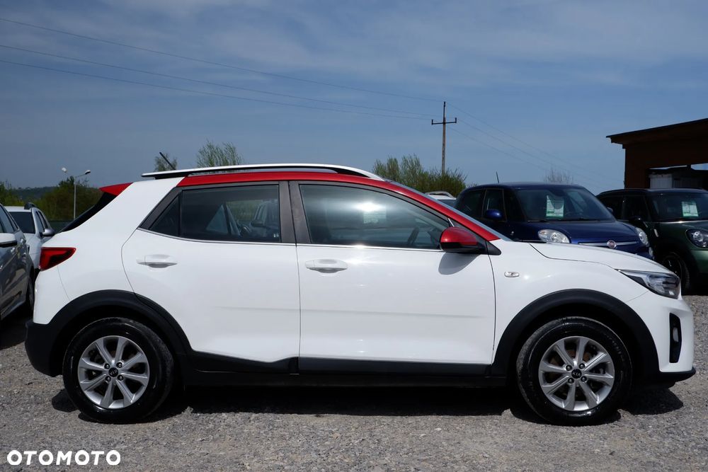 Kia Stonic 1.4 L - 31