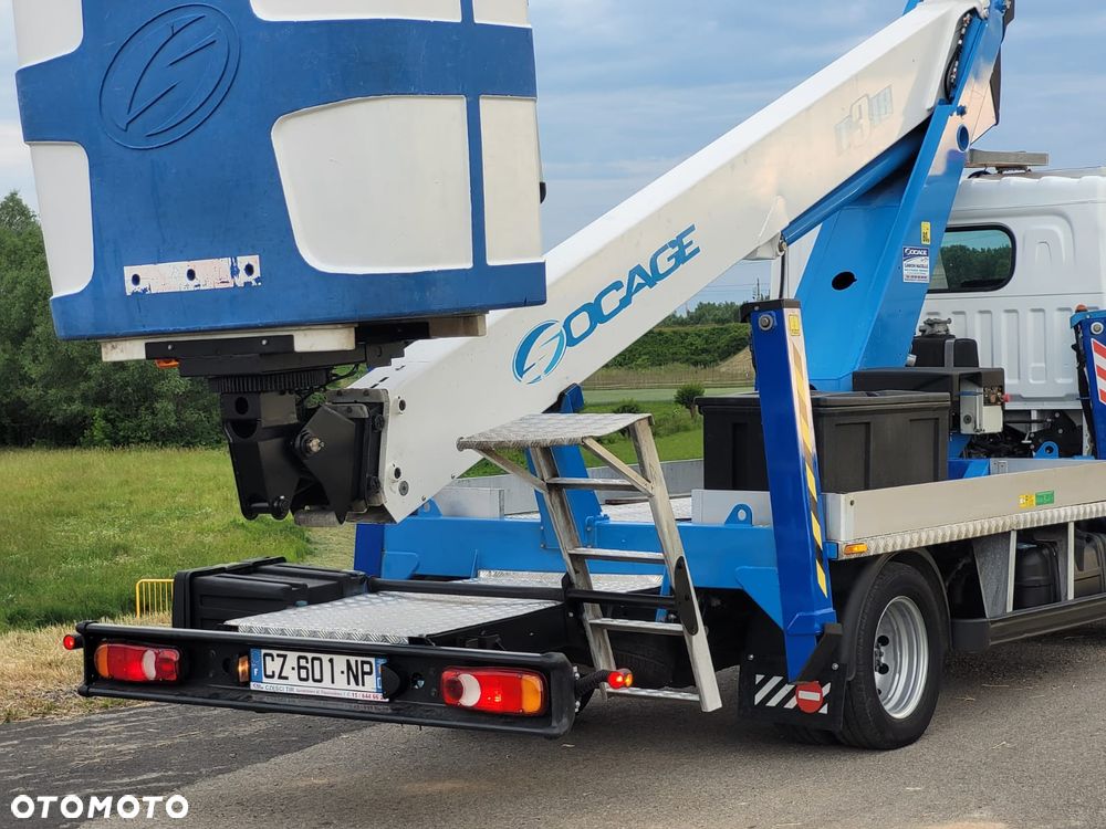 Nissan Cabstar Maxity - 10