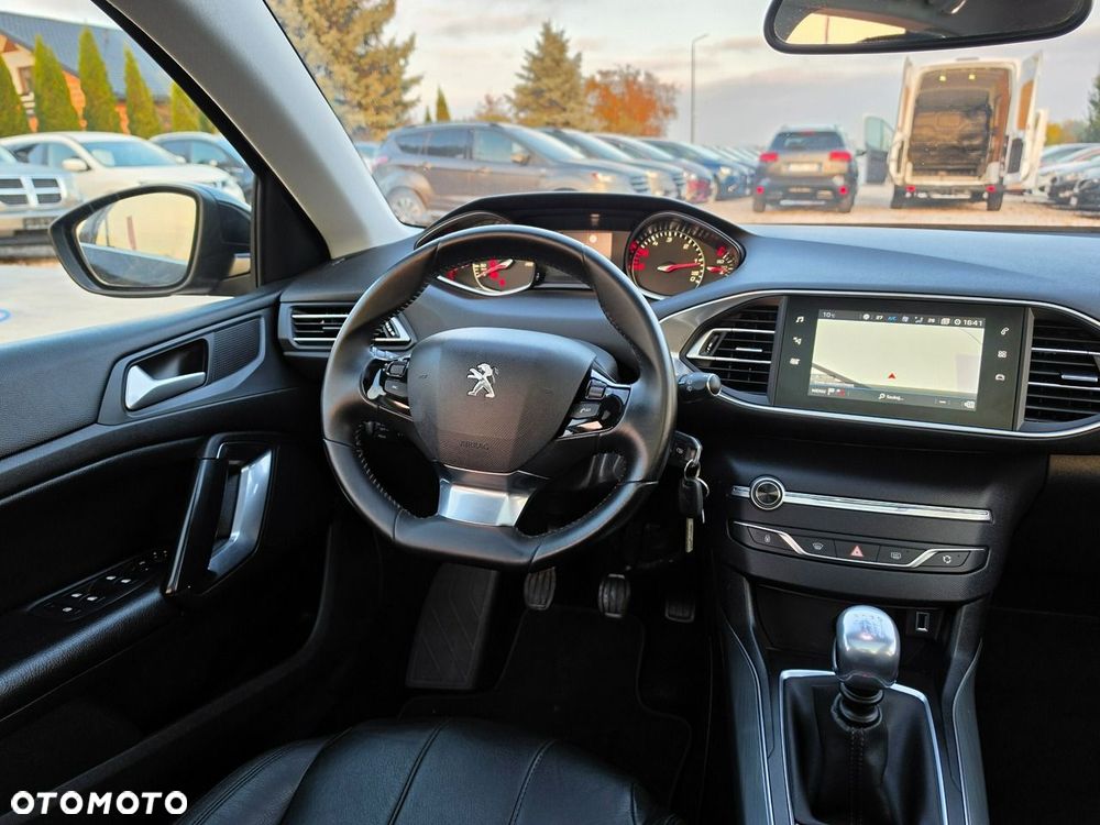 Peugeot 308 - 34