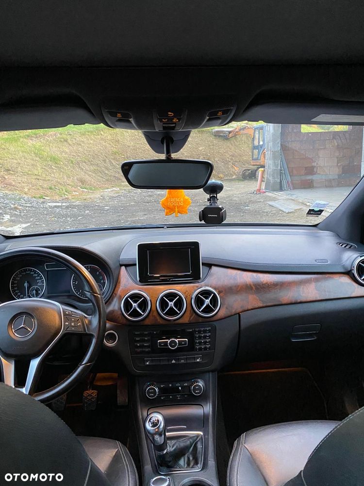 Mercedes-Benz Klasa B 200 CDI BlueEFFICIENCY EDITION 1 - 8