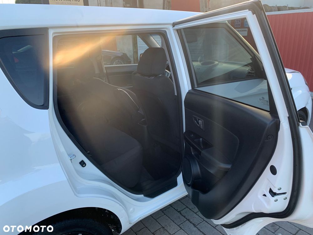 Kia Soul 1.6 CRDI Dream-Team Edition - 22