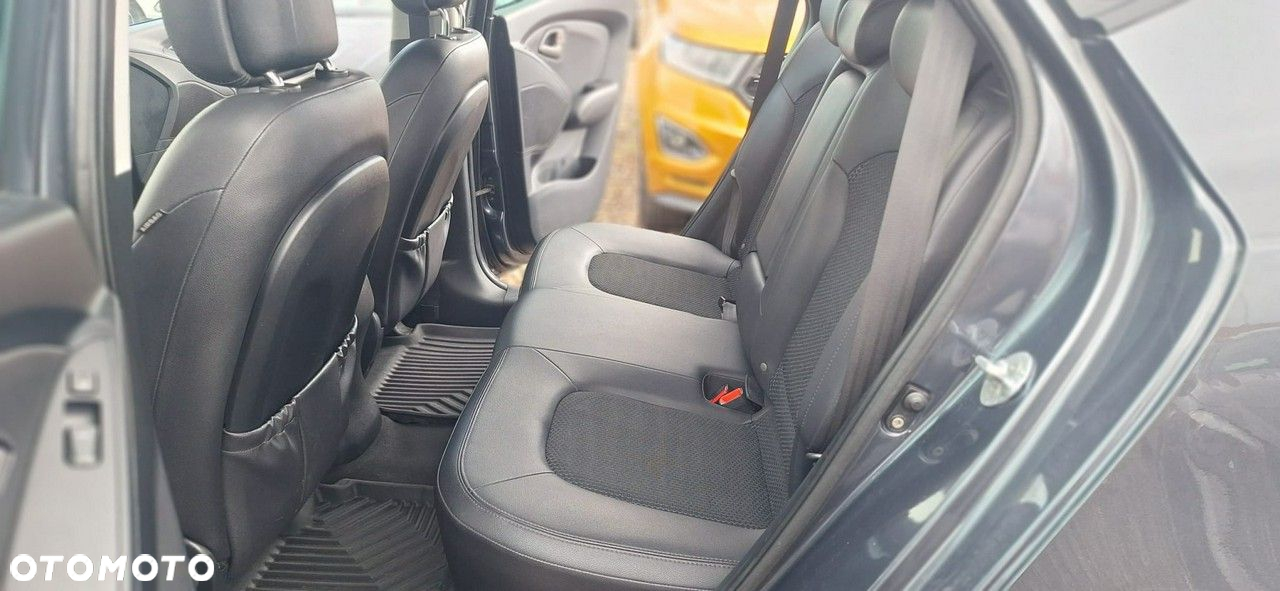 Hyundai ix35 - 10