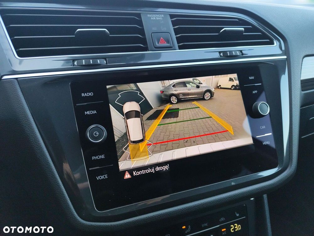 Volkswagen Tiguan Allspace 2.0 TDI 4Mot Elegance DSG - 32