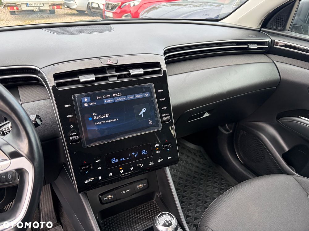 Hyundai Tucson 1.6 T-GDi Smart 2WD - 27
