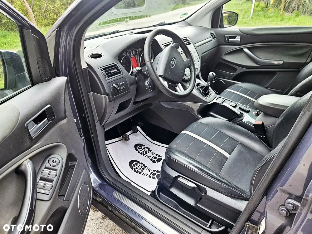 Ford Kuga 2.0 TDCi 4x4 Champions Edition - 16