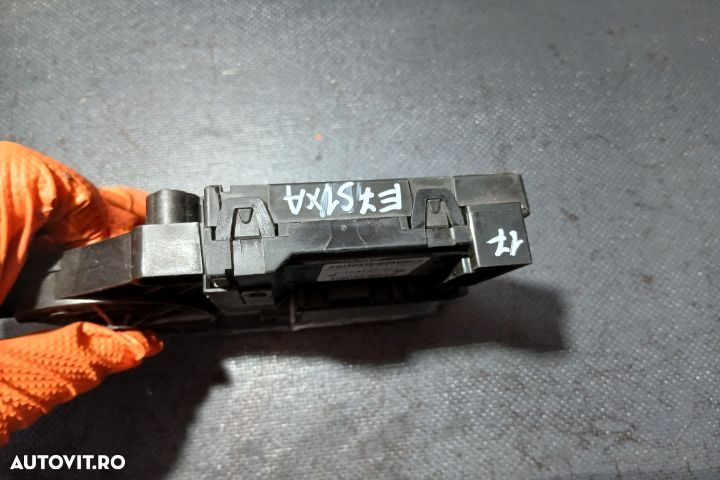 Motoras macara geam fata dreapta 1K0959792Q  1T0959702M 1K0959792Q  1 - 3