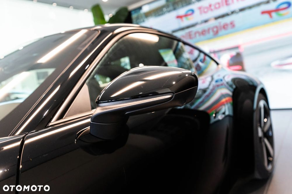 Porsche 911 - 36